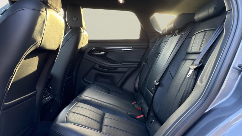 Land Rover Range Rover Evoque 2.0 D180 R-Dynamic HSE 5dr Auto Diesel Hatchback